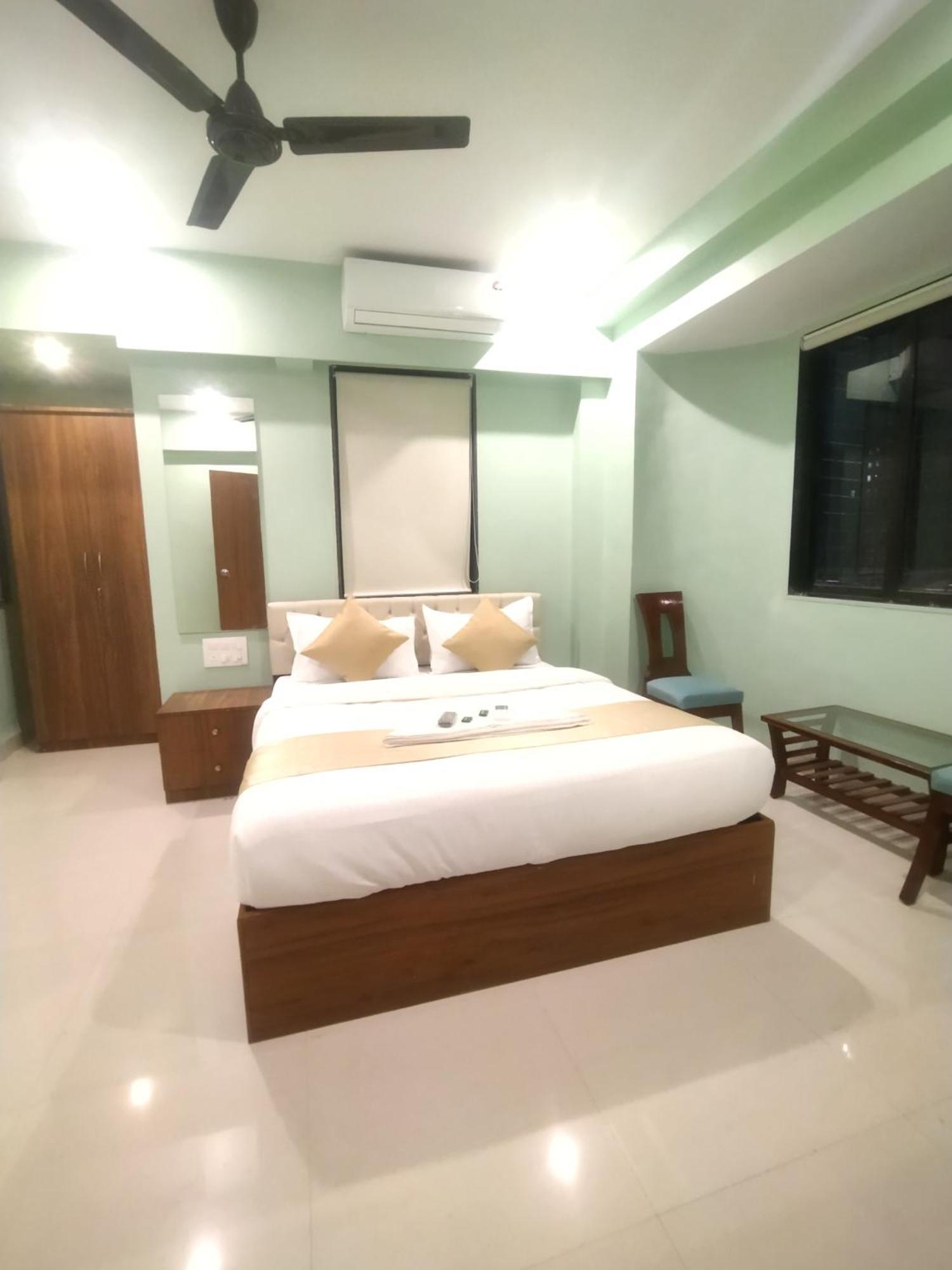 Everest Stays Rooms And Dormitory Bombay Exterior foto