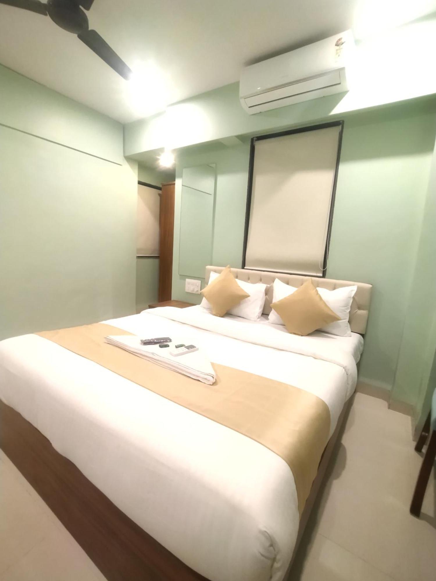 Everest Stays Rooms And Dormitory Bombay Exterior foto