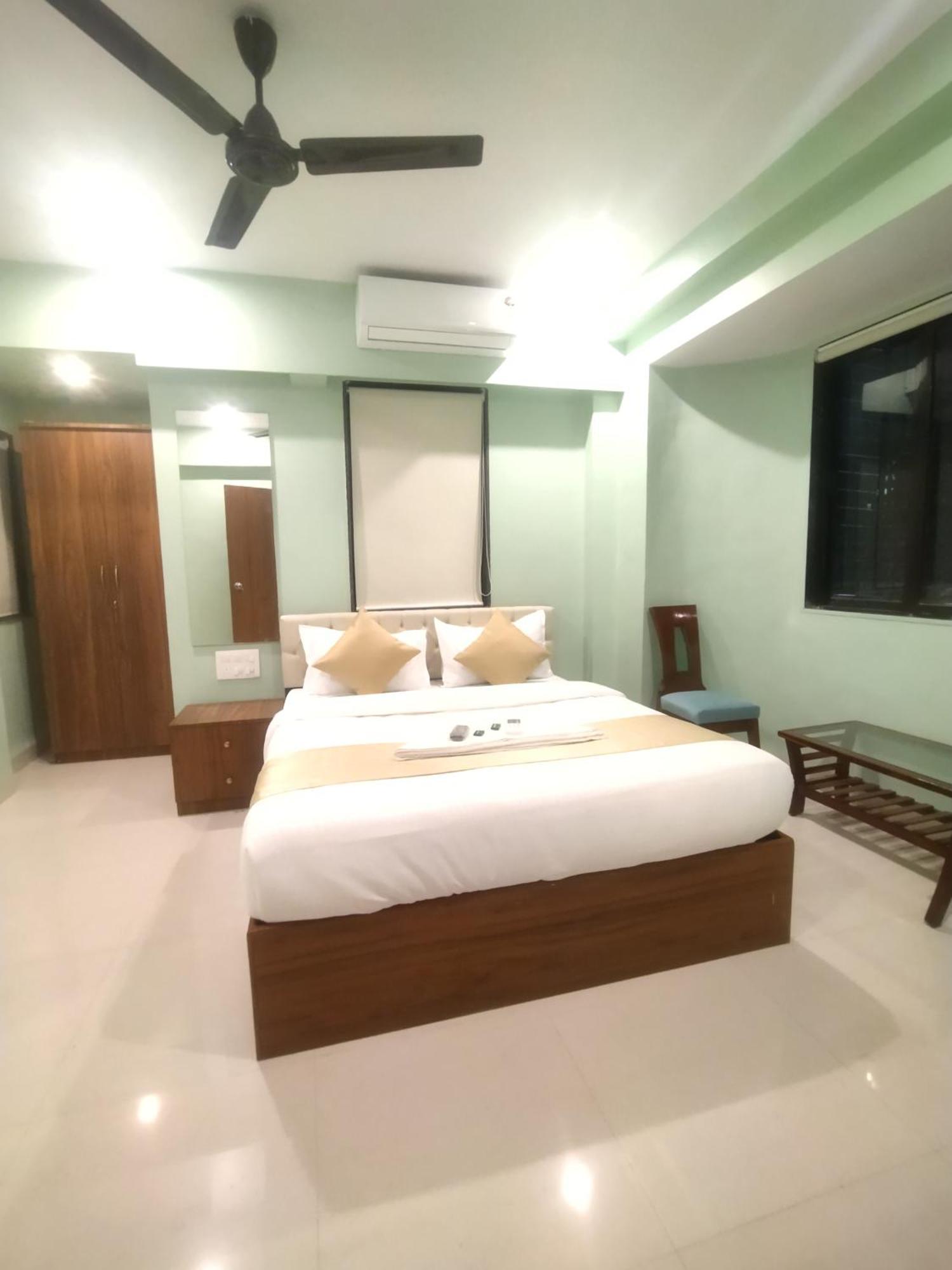 Everest Stays Rooms And Dormitory Bombay Exterior foto